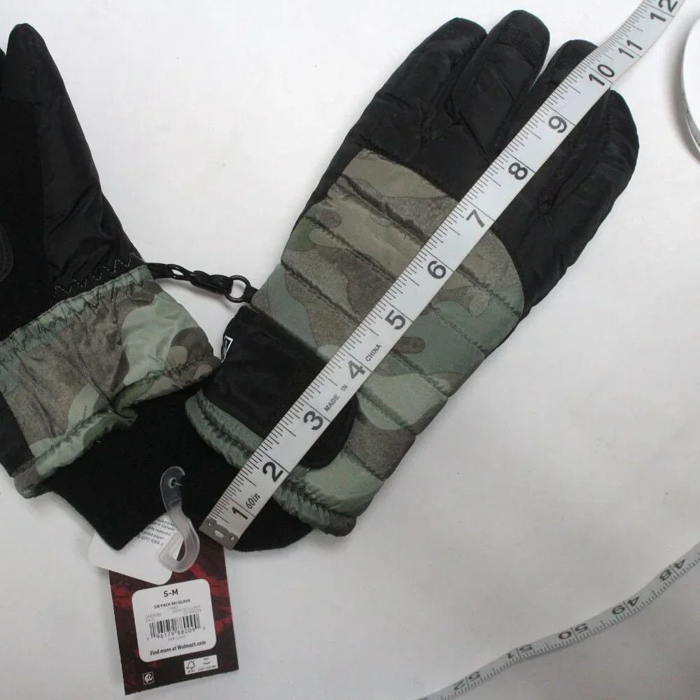 Swiss Tech S-M Black and Camouflage Peakproof Waterproof Ski Glove